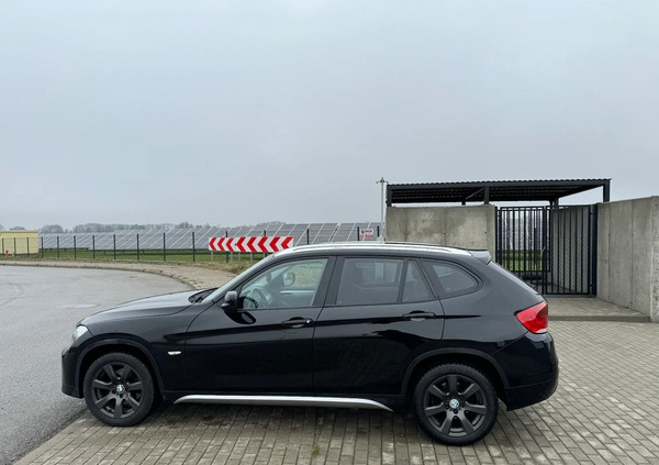 BMW X1 cena 35900 przebieg: 221420, rok produkcji 2011 z Nowogród małe 191